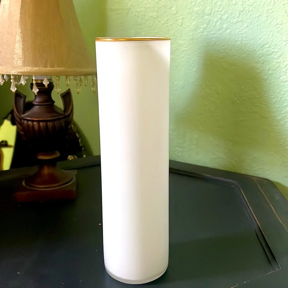 Beautiful‎ Vintage Japan gold rim floral/bird satin frosted signed vase